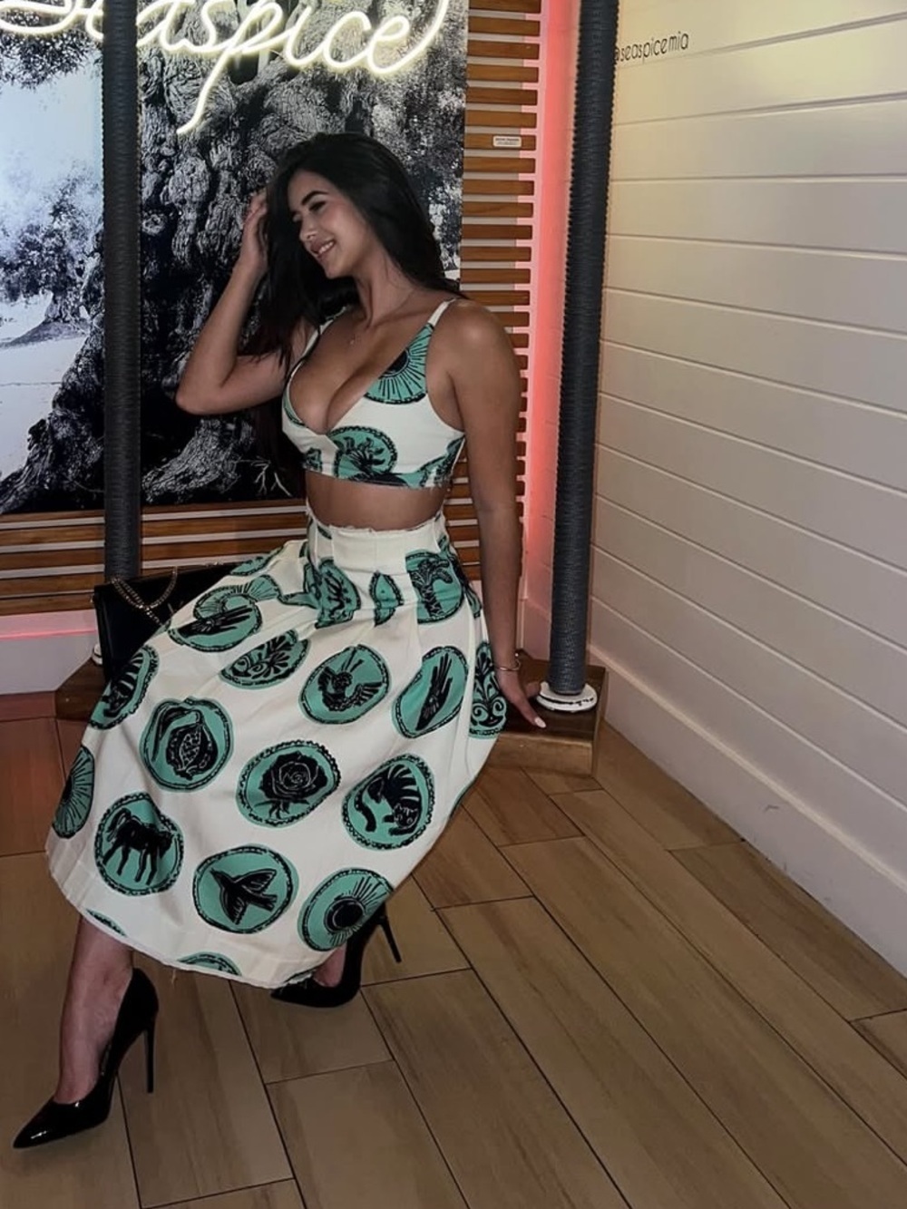 Spring /summer 🌺 NWT Zara Crop Top vacation S
🚨firm price no discount - Picture 10 of 15